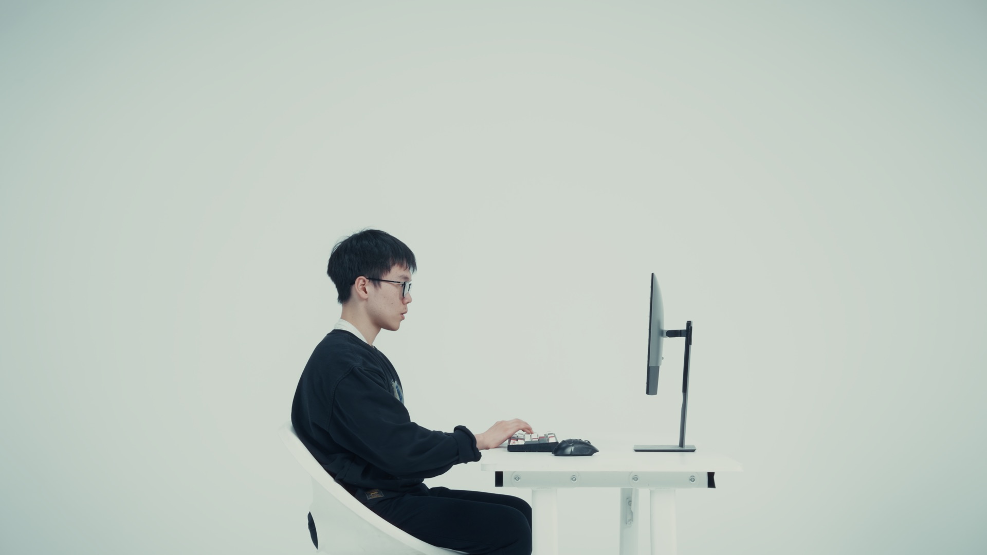 《华为系列人物纪录片—《码上前行—周嘉懿》》视频封面